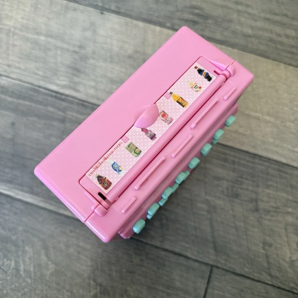 Y2K Takara Tomy Licca Chan Touch Licca Pink Vending Machine Toy w 3 Drinks Japan